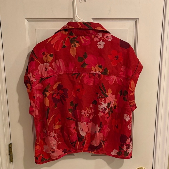 Kut from the kloth Vibrant Red Floral Blouse via floral brand new - Picture 8 of 8
